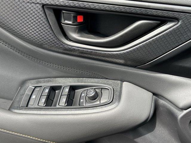Photo of 2025 Ice Silver Metallic Subaru Outback