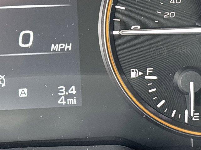 Photo of 2025 Ice Silver Metallic Subaru Outback
