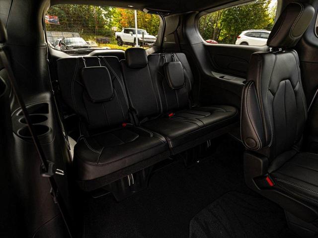 Photo of 2026 Pw7 Chrysler Pacifica