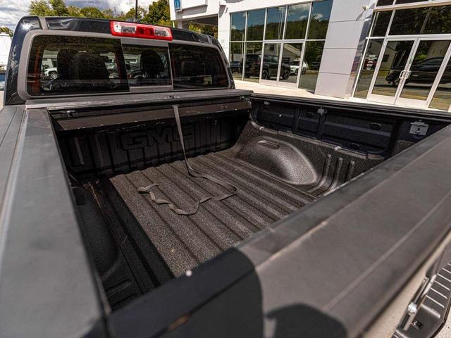 Photo of 2018 Onyx Black GMC Canyon