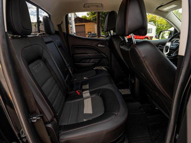Photo of 2018 Onyx Black GMC Canyon