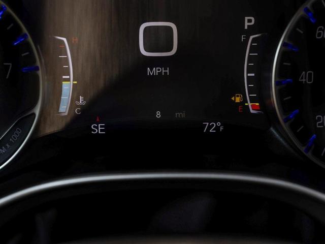 Photo of 2025 Fathom Blue Pearlcoat Chrysler Pacifica
