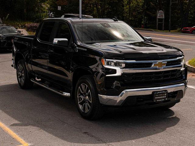 Photo of 2025 Black Chevrolet Silverado 1500