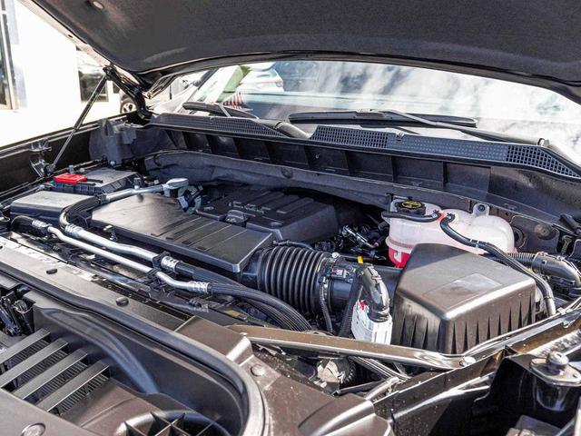 Photo of 2025 Black Chevrolet Silverado 1500