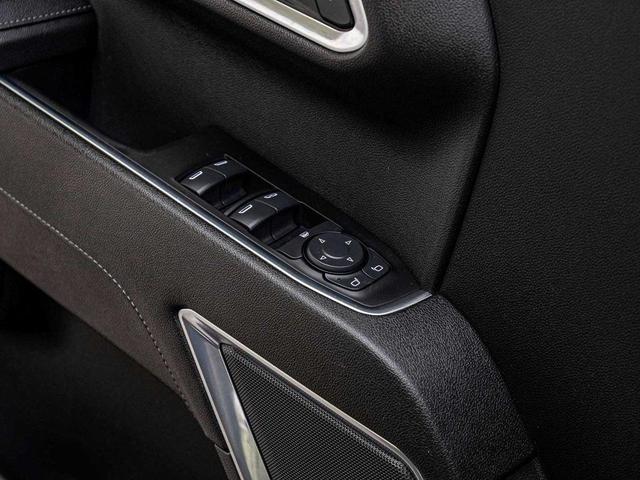 Photo of 2023 Onyx Black GMC Sierra 1500