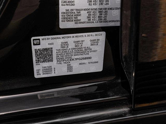 Photo of 2023 Onyx Black GMC Sierra 1500