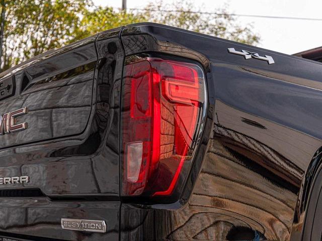 Photo of 2023 Onyx Black GMC Sierra 1500