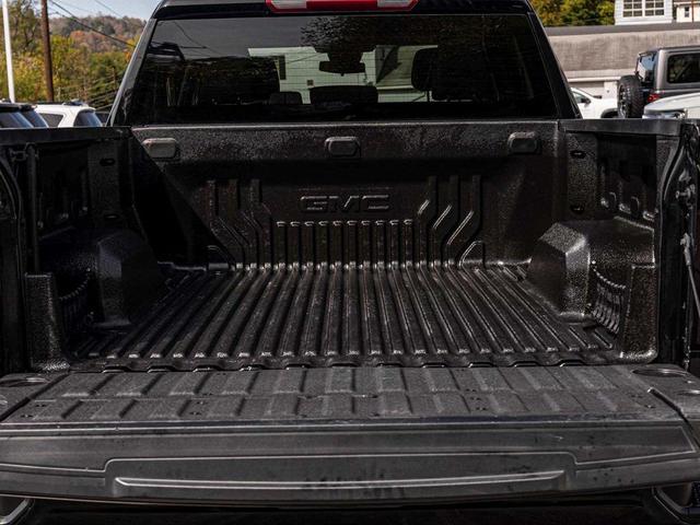 Photo of 2023 Onyx Black GMC Sierra 1500