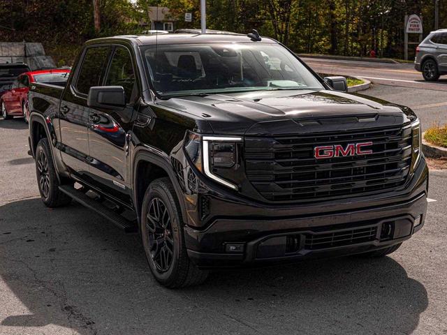 Photo of 2023 Onyx Black GMC Sierra 1500