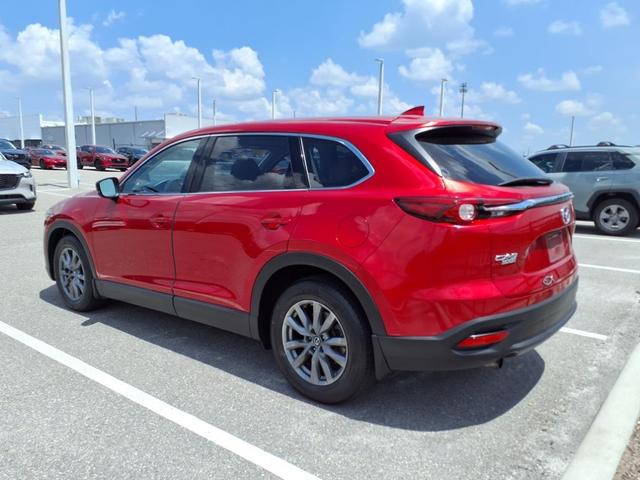 Photo of 2016 Soul Red Metallic Mazda CX-9