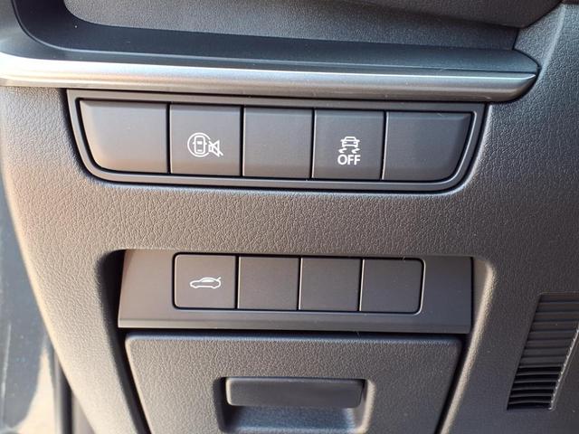 Photo of 2025 Deep Crystal Blue Mica Mazda Mazda3