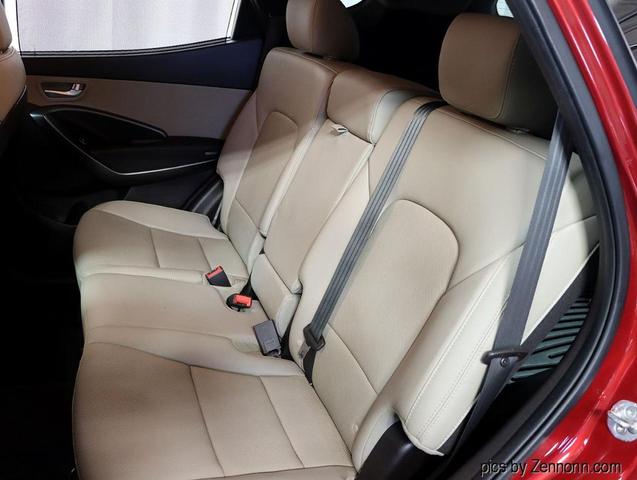 Photo of 2017 Red Hyundai Santa Fe Sport