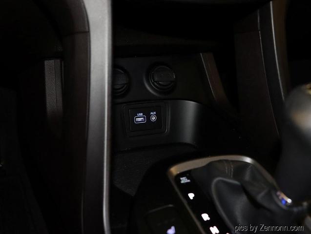 Photo of 2017 Red Hyundai Santa Fe Sport