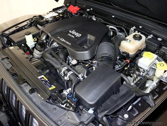 Photo of 2021 Gray Jeep Wrangler Unlimited