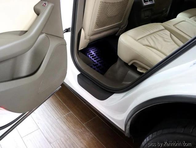 Photo of 2017 White Audi Q5