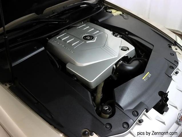 Photo of 2006 Gold Cadillac STS