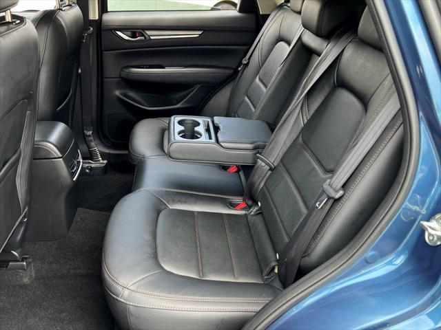 Photo of 2017 Eternal Blue Mica Mazda CX-5