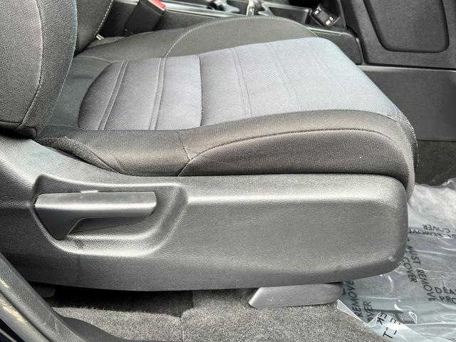 Photo of 2020 Crystal Black Pearl Honda CR-V