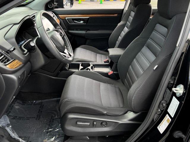Photo of 2020 Crystal Black Pearl Honda CR-V