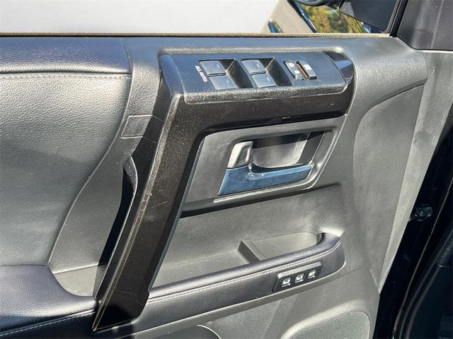 Photo of 2021 Midnight Black Metallic Toyota 4Runner