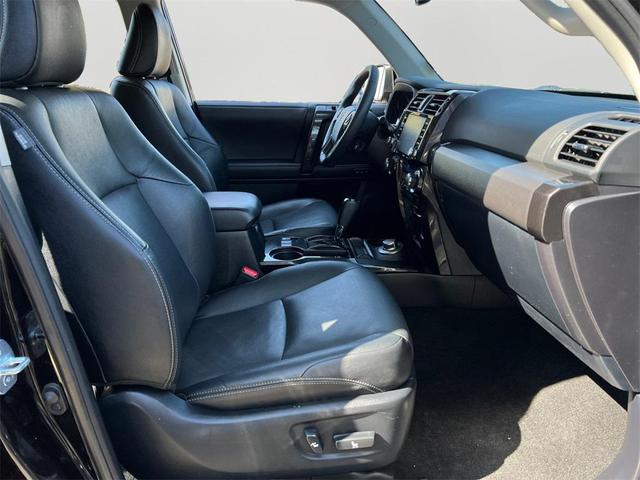Photo of 2021 Midnight Black Metallic Toyota 4Runner