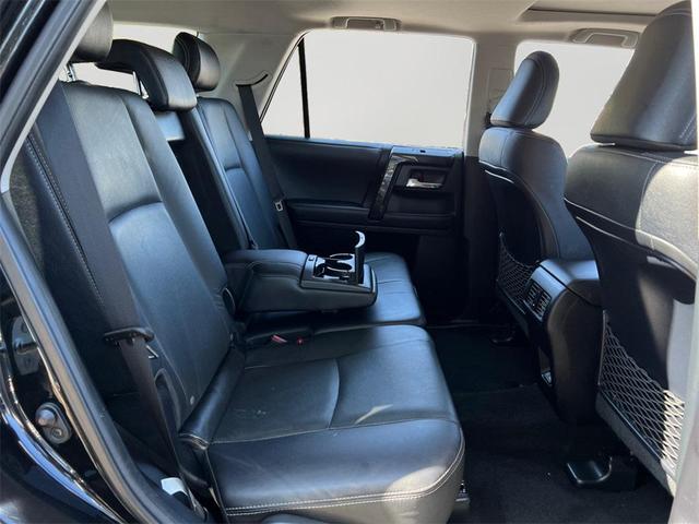 Photo of 2021 Midnight Black Metallic Toyota 4Runner