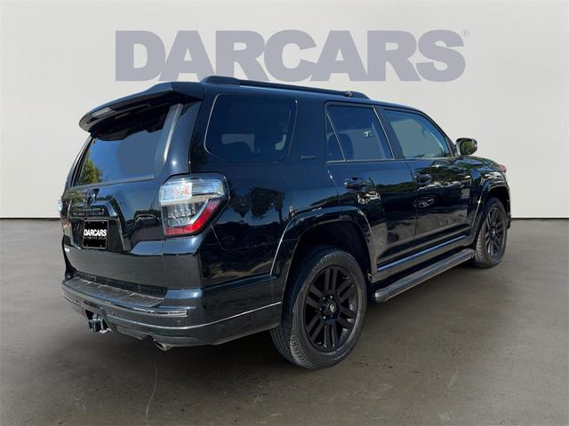 Photo of 2021 Midnight Black Metallic Toyota 4Runner