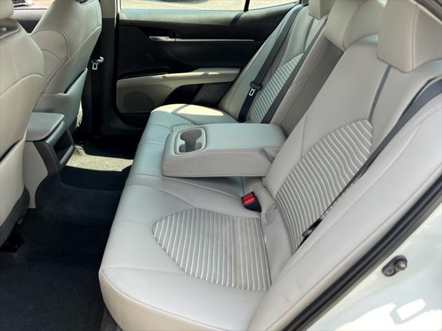 Photo of 2021 Super White Toyota Camry