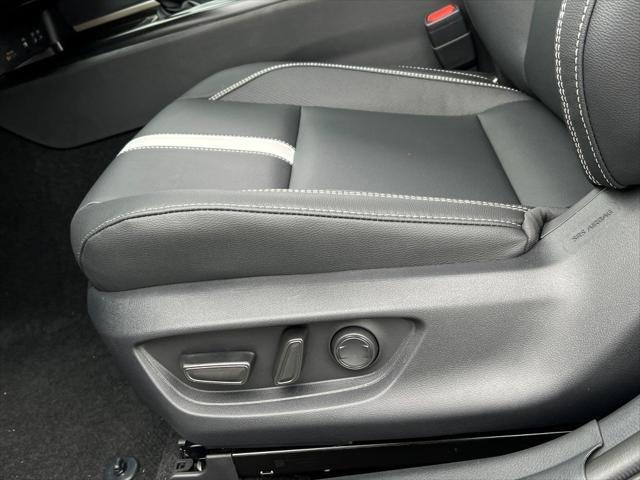 Photo of 2025 Ocean Gem Toyota Camry