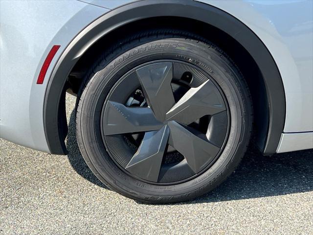 Photo of 2024 Cutting Edge Toyota Prius