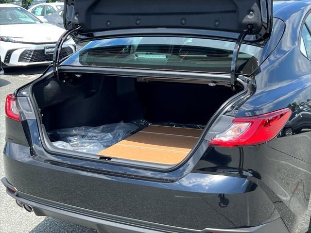 Photo of 2025 Midnight Black Metallic Toyota Camry