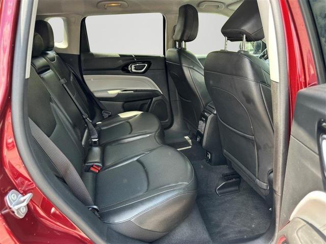 Photo of 2022 Velvet Red Pearlcoat Jeep Compass