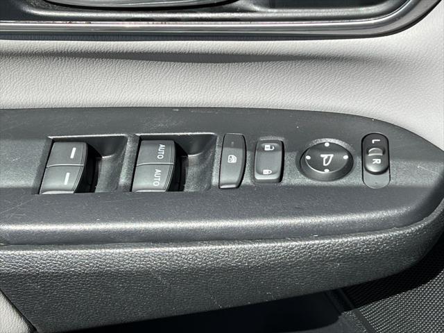 Photo of 2020 Lunar Silver Metallic Honda CR-V