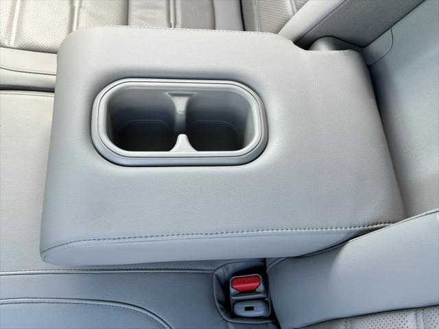 Photo of 2020 Lunar Silver Metallic Honda CR-V