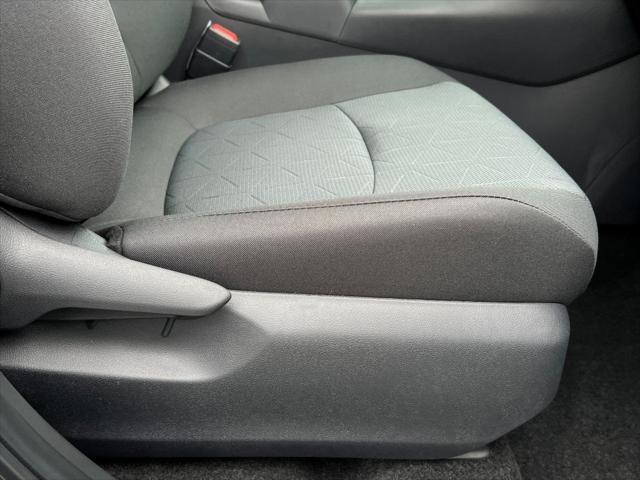 Photo of 2025 Magnetic Gray Metallic Toyota RAV4