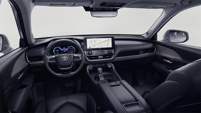 Photo of 2026 Wind Chill Pearl Toyota Grand Highlander