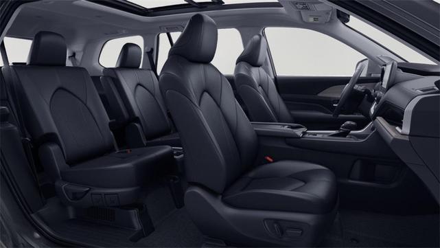 Photo of 2026 Wind Chill Pearl Toyota Grand Highlander