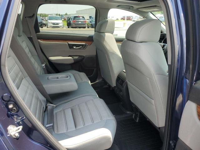 Photo of 2018 Obsidian Blue Pearl Honda CR-V