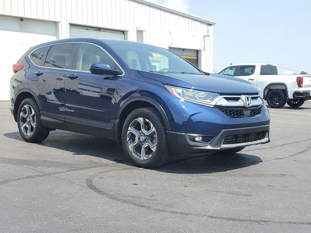 Photo of 2018 Obsidian Blue Pearl Honda CR-V