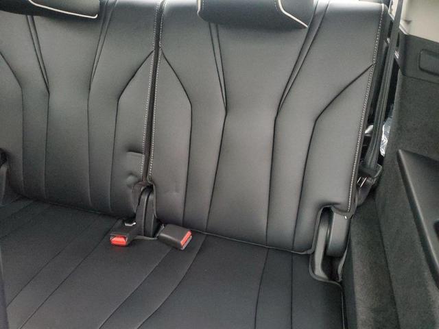 Photo of 2024 Black Pearl Acura MDX
