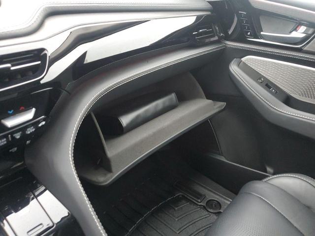 Photo of 2024 Black Pearl Acura MDX