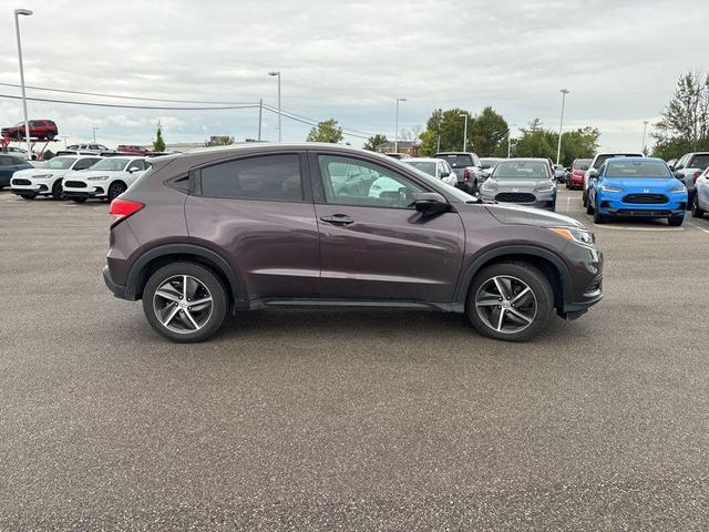 Photo of 2022 Midnight Amethyst Honda HR-V