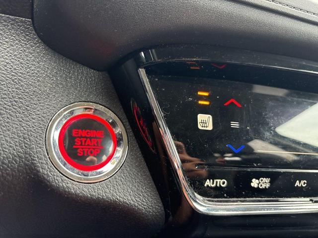Photo of 2022 Midnight Amethyst Honda HR-V