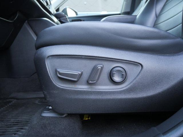 Photo of 2022 BROWN Toyota Highlander