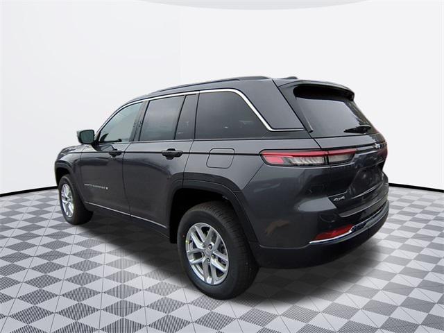 Photo of 2025 Baltic Gray Metallic Clearcoat Jeep Grand Cherokee