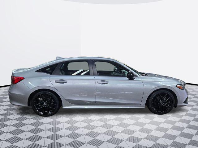 Photo of 2024 Lunar Silver Metallic Honda Civic