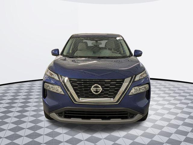 Photo of 2021 Caspian Blue Metallic Nissan Rogue