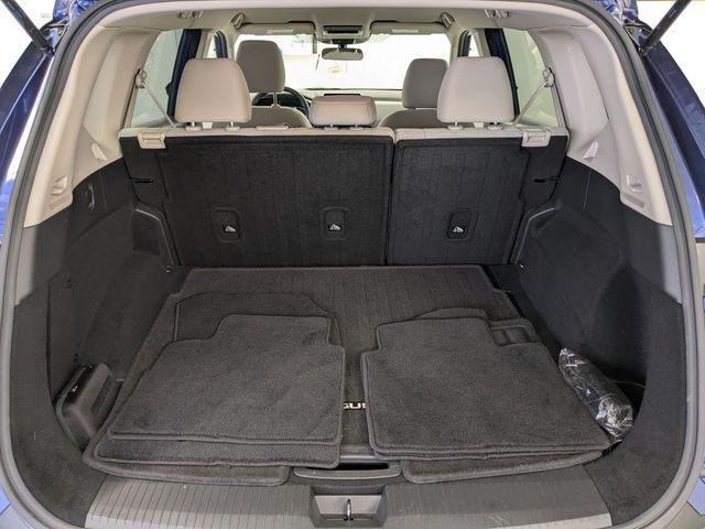 Photo of 2021 Caspian Blue Metallic Nissan Rogue