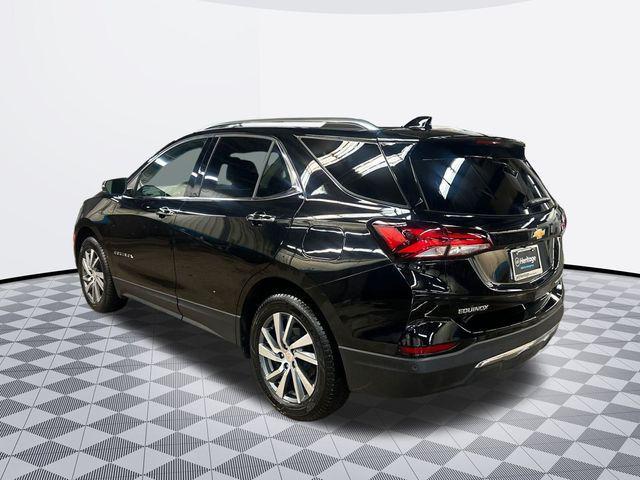 Photo of 2024 Mosaic Black Metallic Chevrolet Equinox