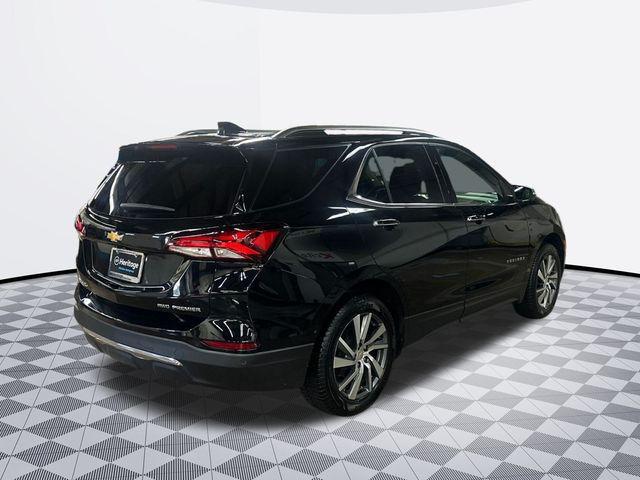 Photo of 2024 Mosaic Black Metallic Chevrolet Equinox